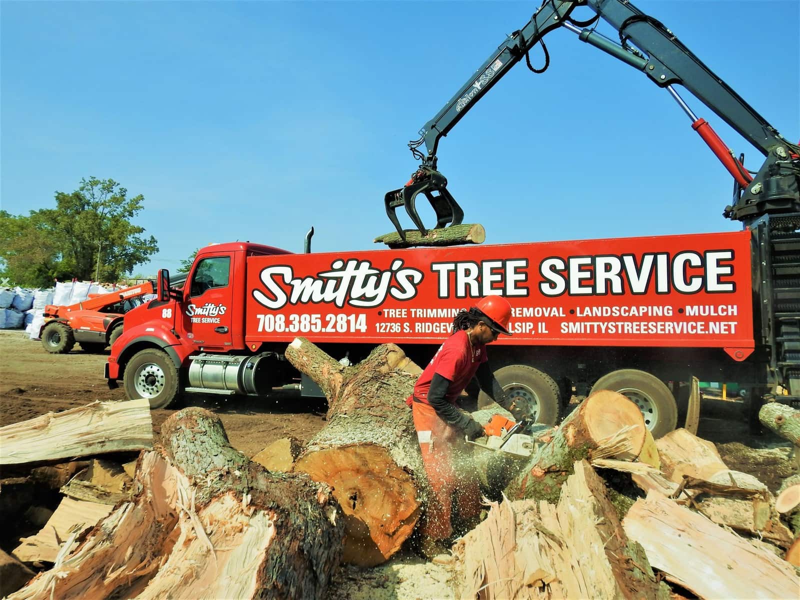 Smitty's Tree Service team at work